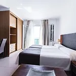Hotel Toboso Apar - Turis