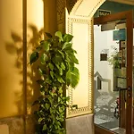 Hotel Toboso Apar - Turis
