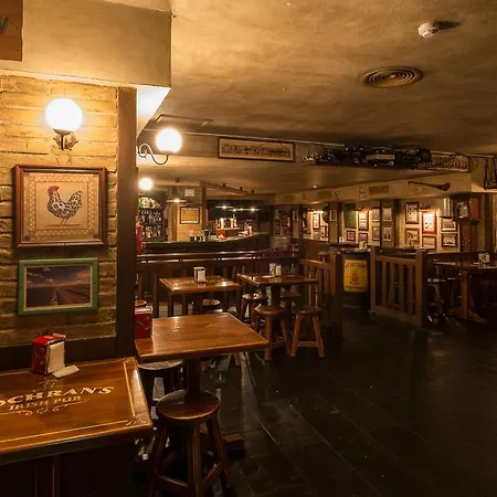 Hotel Toboso Apar - Turis 3*