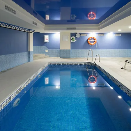 Toboso Apar - Turis Hotel 3*