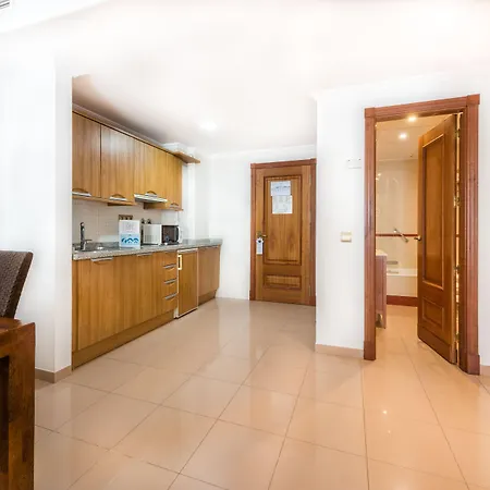 Toboso Apar - Turis 3*