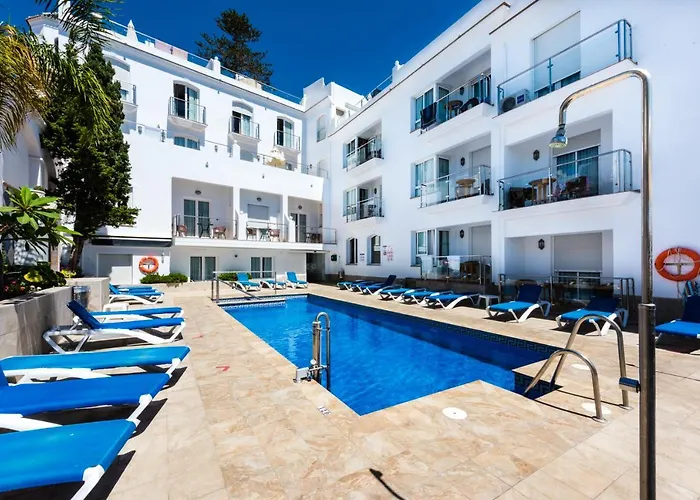 Hotel Toboso Apar - Turis