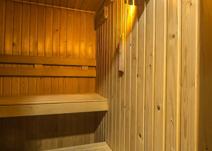 Toboso Apar - Turis 3*