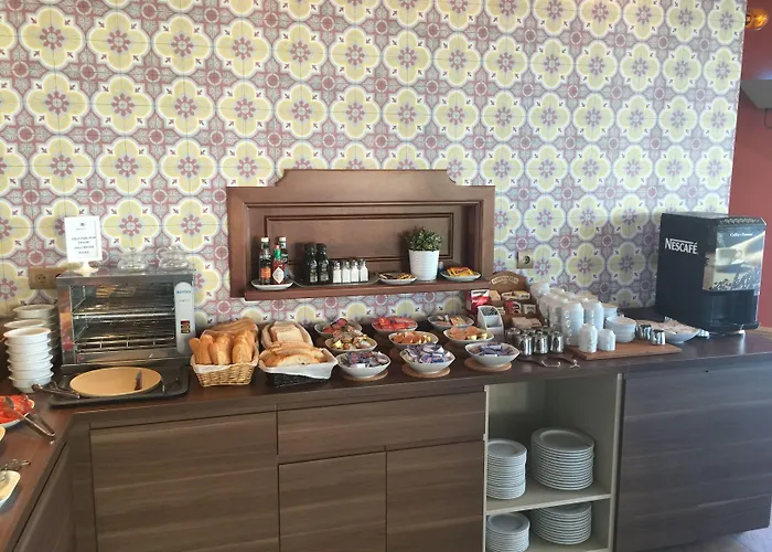 Toboso Apar - Turis Hotel 3*