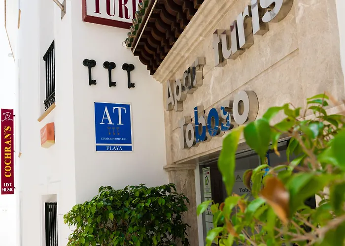 Toboso Apar - Turis Hotel