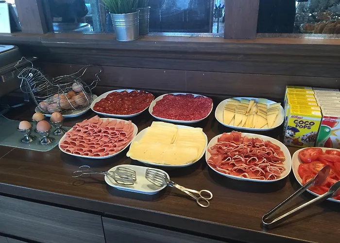 Toboso Apar - Turis 3* Nerja