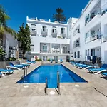 Hotell Toboso Apar - Turis Nerja