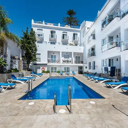 Otel Toboso Apar - Turis Nerja