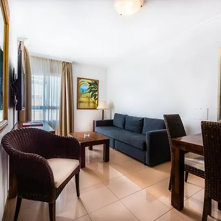 Toboso Apar - Turis 3*