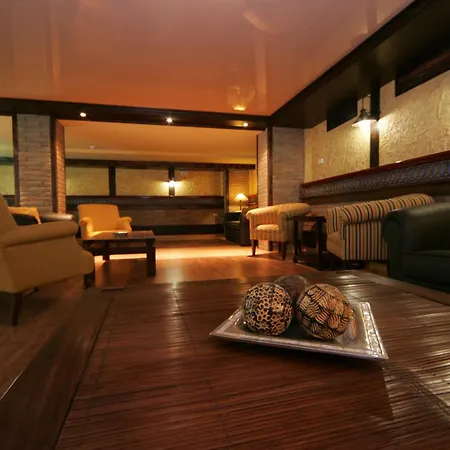 Toboso Apar - Turis 3*