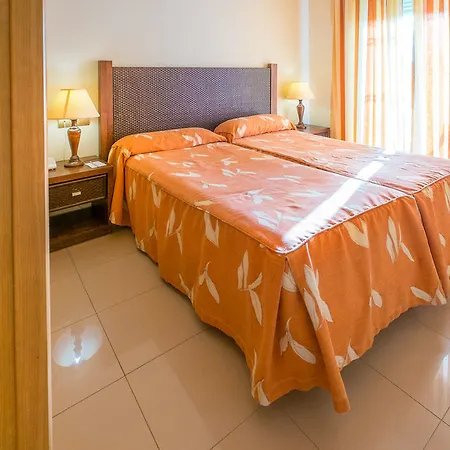 Otel Toboso Apar - Turis 3*