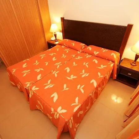 Toboso Apar - Turis Otel 3*