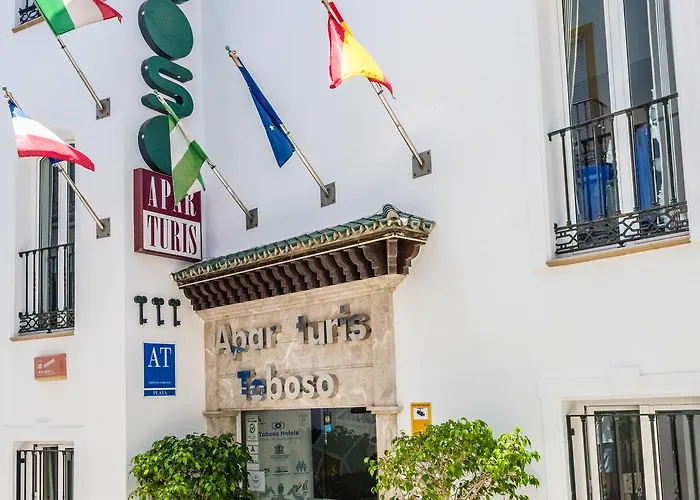 Toboso Apar - Turis Ξενοδοχείο