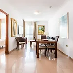 Toboso Apar - Turis Nerja